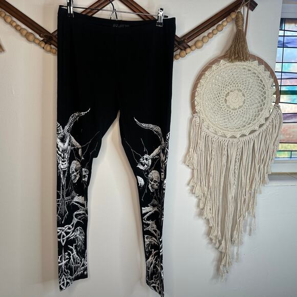 Widow Black Spooky Graphic Leggings 2XL XXL - Picture 1 of 4
